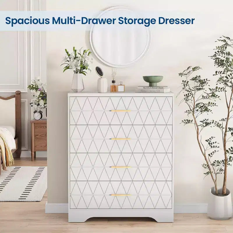 Commode haute moderne de 31,5 pouces avec 5 tiroirs coulissants et des poignées en métal doré ; convient aux dressings, aux entrées ou aux couloirs