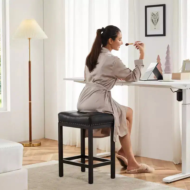 Tabouret de bar haut de gamme en cuir PU (avec repose-pieds) – idéal pour les cuisines, les bars à domicile et les salons