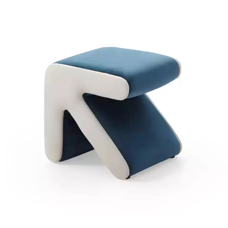 Pouffe moderne en velours rembourré avec un motif de flèche créatif ; peut servir de tabouret de canapé, de tabouret pour enfants ou de repose-pieds