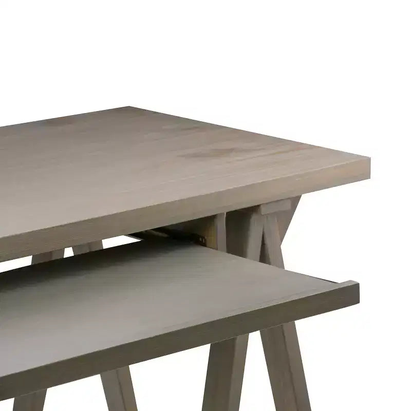 Bureau d'ordinateur avec tablette coulissante pour clavier